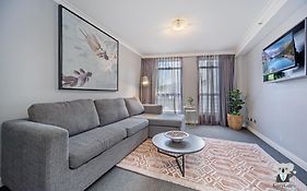 Kozyguru Sydney Cbd 1 Bedroom With 2 Bed Apt Nha653- 502
